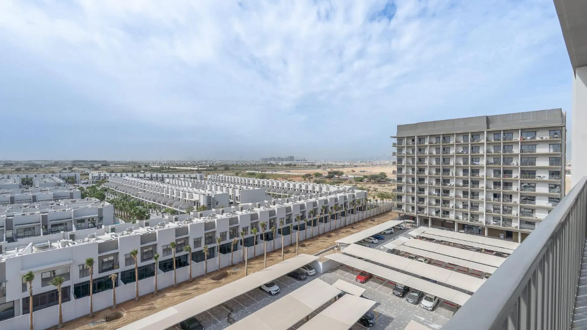 Beautiful 1 Bedroom In Mbr Perfect For 4 Dubai Apartment